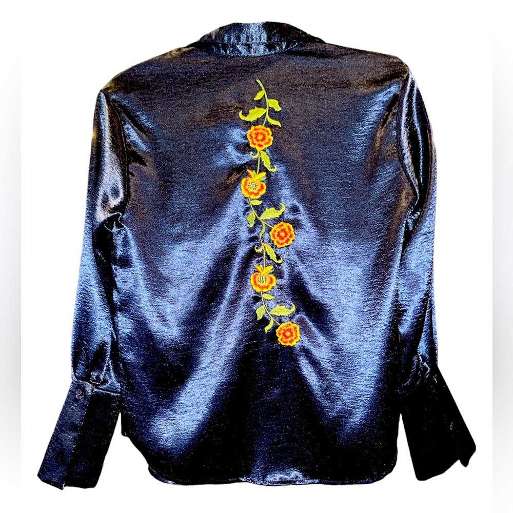 Bleuh Ciel Button Down metallic blue ,floral embroidery blouse Small